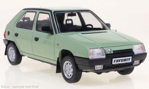 White box skoda favorit - white, 1:24